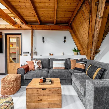 Beautiful Group Loft With Sauna Near The Julianadorp