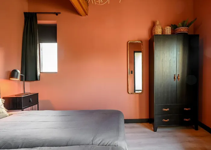 Beautiful Group Loft With Sauna Near The * Julianadorp