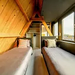 Beautiful Group Loft With Sauna Near The Julianadorp