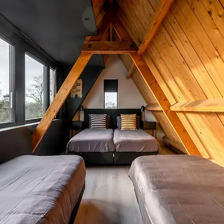 Beautiful Group Loft With Sauna Near The Vakantiehuis Julianadorp