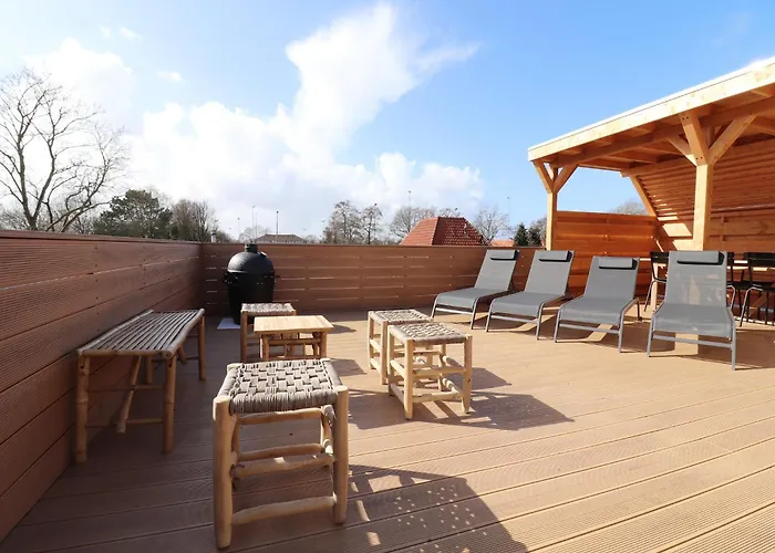 Beautiful Group Loft With Sauna Near The Casa vacanze Julianadorp